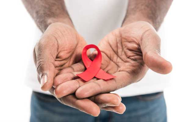 Understanding HIV: Early Symptoms, Living with the Virus, and Long-Term Effects