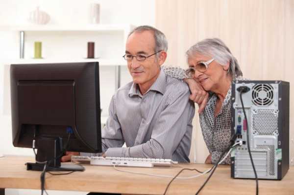 Navigating the Internet World for Seniors: Key Guidance and Tips