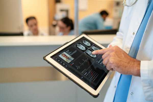 Exploring EHR Options: Selecting the Right System for Your Medical Practice
