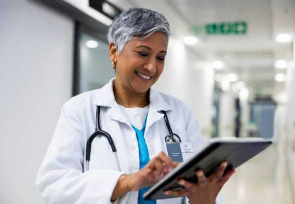 How EHR Solutions Are Revolutionizing Healthcare